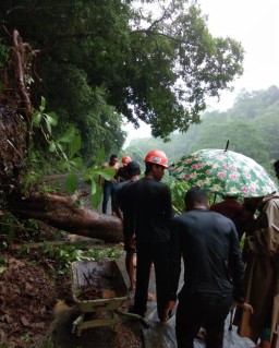 Hujan Disertai Angin, 8 Desa di Pulau Bawean Banjir