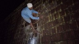 Diterjang Puting Beliung, Puluhan Rumah Warga Porak Poranda