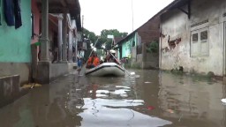 Ratusan Rumah Warga Pasuruan Dikepung Banjir