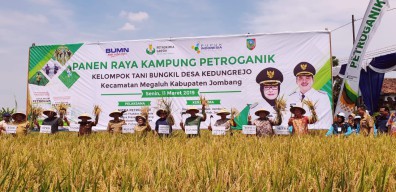 Kampung Petroganik! Antara Bisnis dan Kepedulian PG kepada Petani