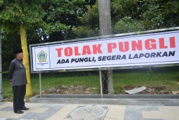 Gagas Papan Imbauan Tolak Pungli, Apa Tujuan Bupati?