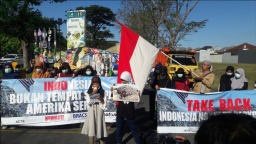 Gara-gara Sampah, Kantor Konjen AS Didemo Warga di Surabaya