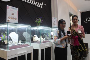 Ubah Mindset, Goldmart Sasar Perempuan Milenial Berinvestasi Lewat Berlian
