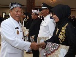 Bupati Lamongan Fadeli Mutasi 73 Pejabat
