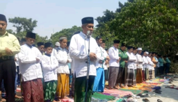 Jangan Saling Hujat dan Istighfar agar Hujan Segera Turun