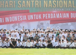 Santri Dimana pun Berada Diminta Salat Istisqa