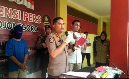 Ngaku Bisa Gandakan Uang, Dukun Palsu Lamongan Tipu Ibu Muda Asal Bojonegoro