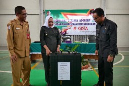 Di Bojonegoro, Urus KTP dan KK Cukup di Kecamatan