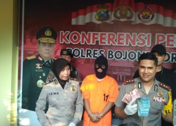 Diduga Korupsi DD, Dua Kades Ditahan Polres Bojonegoro