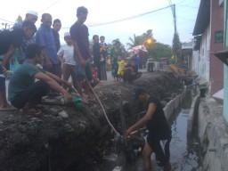 Pipa PDAM Bocor, Pemasangan Box Culvert di Jalan Harun Tohir Diprotes Warga