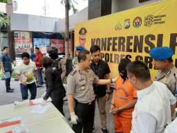 Sebelum ke Kalimantan, Tersangka Transit di Banten Jual Hp Korban