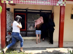 Jelang Tahun Baru, Empat PSK dan Mucikari Diamankan