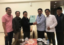Mahfud Arifin Kantongi Rekom Partai Terbanyak, Pengamat Sebut Negatif