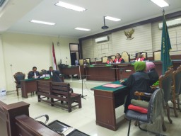 Kasus Korupsi di Dispora Pasuruan, Terdakwa Lilik Dituntut 7 Tahun Penjara