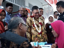 Ke Gresik, Dirjen Kemensos Pantau Penyaluran Program BPNT Tahun 2020