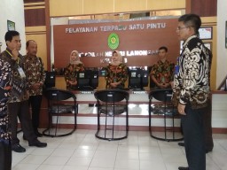 Pelayanan PN Lamongan Disidak Ketua Pengadilan Tinggi Jatim