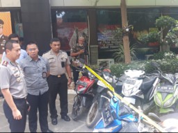 Amankan 43 Motor dan 5 Mobil dari Lokasi Perjudian Beromset Puluhan Juta di Bungah, Pemiliknya Diperbolehkan Bawa Pulang