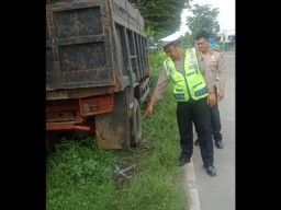 Tabrak Truk Parkir, Calon Pengantin dari Nganjuk Tewas di Gresik