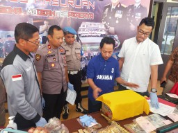 Tergiur Ritual "Bunda Ratu",  Korban Setor  Rp 150 Juta dan Emas 424 gram