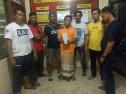 Curi HP Tetangga, Pria Ujungpangkah Dibekuk Polisi