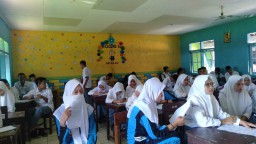 MA di Bawean Beli Komputer Baru untuk UNBK, Tapi UN Ditiadakan