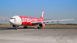 Penerbangan AirAsia Berhenti Sementara Mulai 1 April