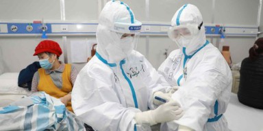 Tim Dokter Covid-19 Dapat Tambahan Gaji Rp 7 Juta hingga Rp 15 Juta dari Pemprov Jatim