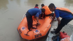 Dua Bocah Hanyut di Sungai Belum Ditemukan