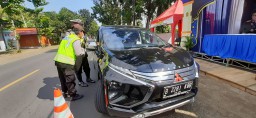 Perbatasan Bojonegoro Dijaga, Nekat Mudik Disuruh Putar Balik