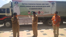 Gresik Terima Bantuan Sembako dan Dana Rp 22 M