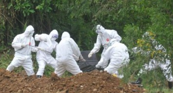 Dua Minggu Berjuang Lawan Covid-19, Kepala Puskesmas Gending Berpulang