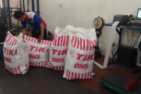 TIKI Pastikan Kebersihan dan Keamanan Kiriman Logistik