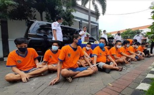 17 Anak Buah Bandar Gede Narkoba Diringkus Polrestabes Surabaya