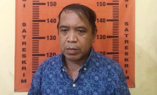 Mengaku Bisa Gandakan Uang dengan Jenglot, Perdayai Warga Grati