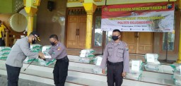 Polres Bojonegoro Salurkan 3,6 Ton Beras Zakat Fitrah dari Anggota