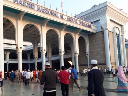 Boleh Salat Ied di Masjid Al AKbar, Tapi Syaratnya