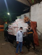 Mau Dikirim ke Banjarmasin, Ratusan Bal Rokok Polos di Belakang Kepala Truk Terbongkar