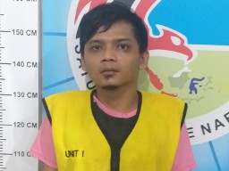 Ahmad Albar Edarkan Ribuan Pil Koplo di Surabaya