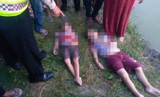 Dua Bocah Mengambang di Kolam Pancing Candi, Sidoarjo