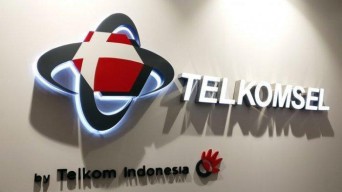 Telkomsel Salurkan Bantuan ke IDI Jatim Jateng dan Bali Nusra