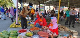 Tinjau Kesiapan New Normal, Wabup Qosim Kunjungi Pasar Tradisional