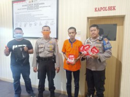 Perantau Asal Semarang Ngutil Susu di Toko