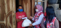 2.000 Pekerja Transportasi di Jember Dapat Sembako Gratis