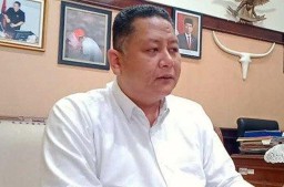 Setelah Kunjungi Warga, Wawali Surabaya Whisnu Sakti Buana Berstatus ODP