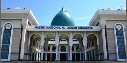Masjid Al-Akbar Sembelih 43 Hewan Kurban, Milik Jokowi dan Khofifah Terbesar