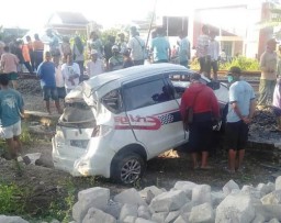 Bocah 3 Tahun di Lamongan Tewas Terseret Kereta Api