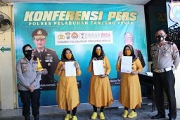 Kapok Jadi Buronan, Tiga “Artis” Tik Tok Suramadu Menyerahkan Diri