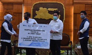 Erick Tohir Serahkan 100 Ribu Butir Obat Flu Jepang, Avigan
