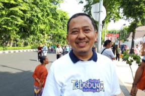 Benarkah Kepala DKRTH Mundur Karena Wali Kota Marah ?