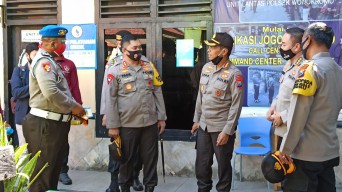 Pantau Penanganan Covid-19, Kapolda Berkantor di Polsek